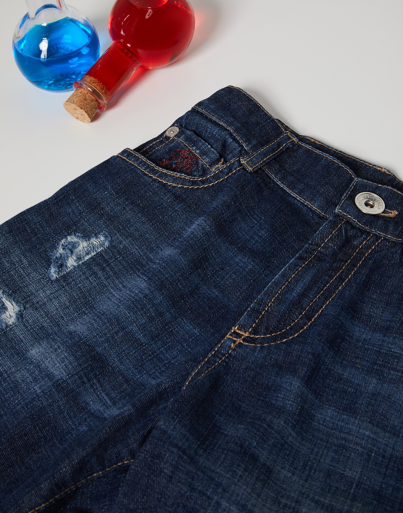 Denim Pants - Detail view