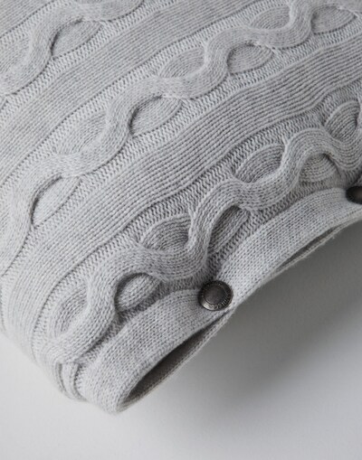 Knit Cushions - Detail view