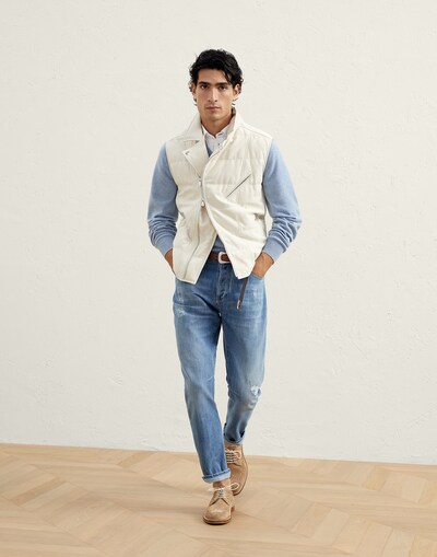 V-neck - Full look