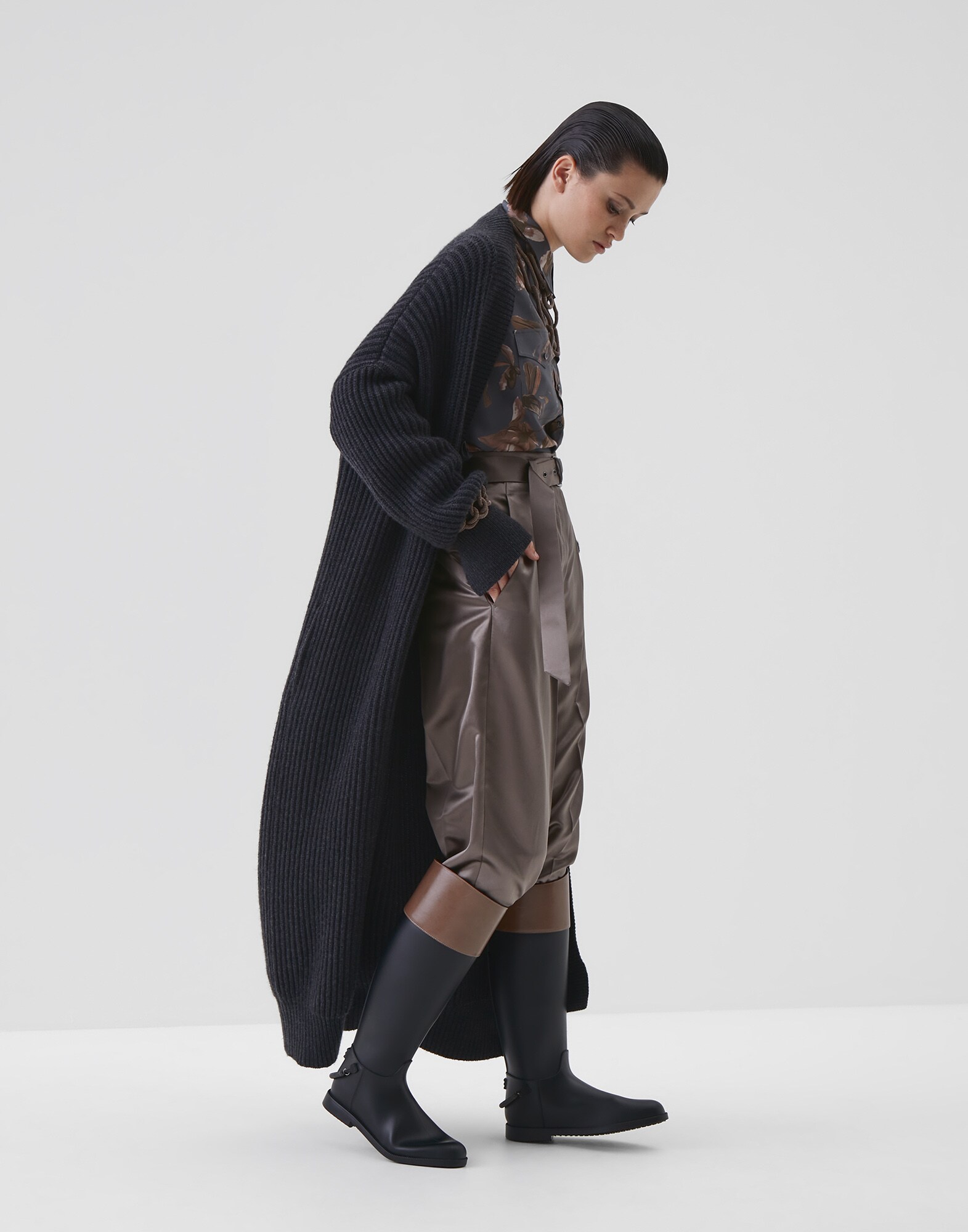 202WOUTFITEXTRA4CA image number 0