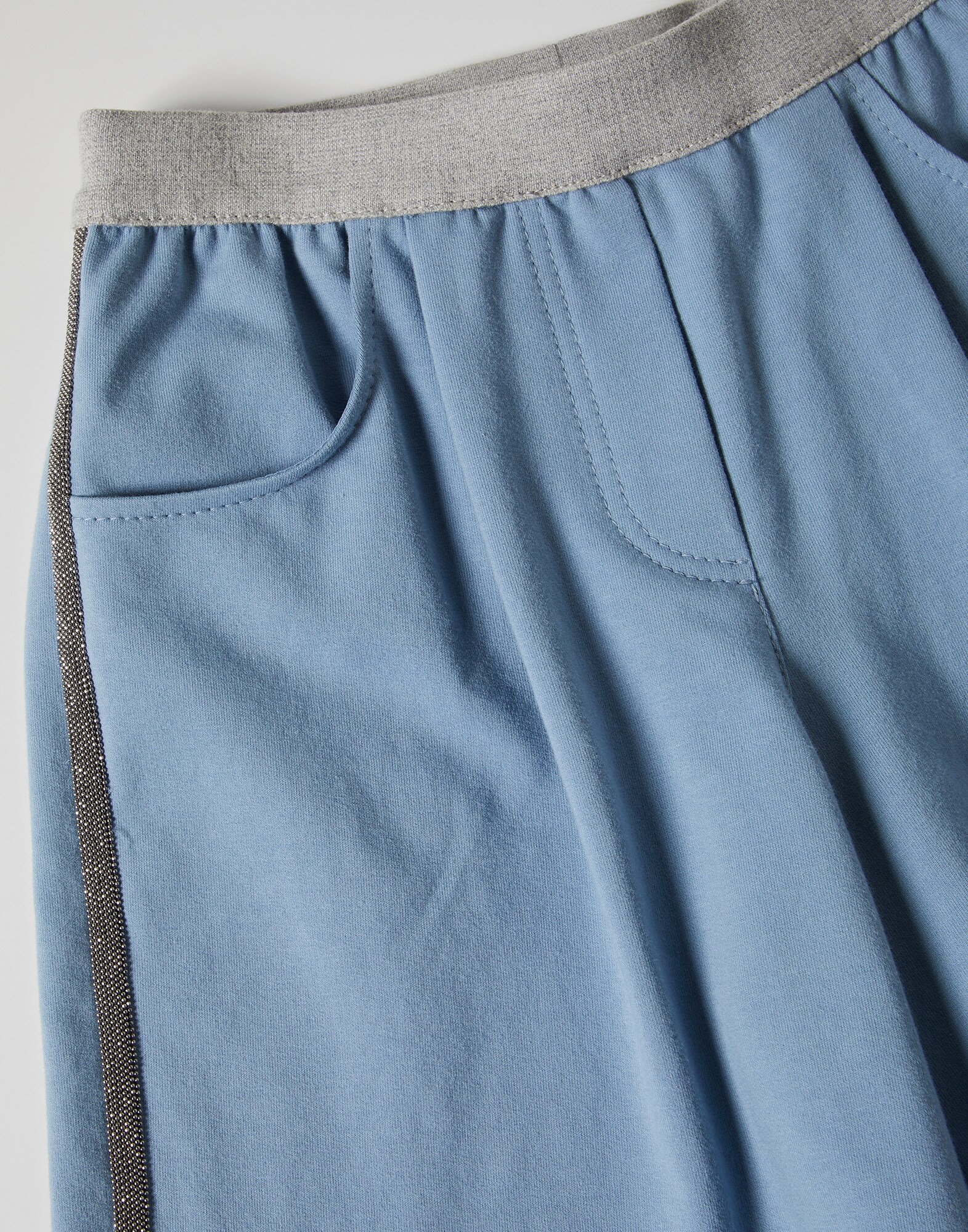 Bermuda Shorts - Detail view