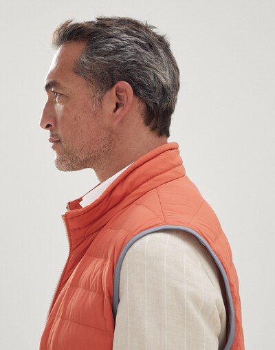 Down Vest - Detail view