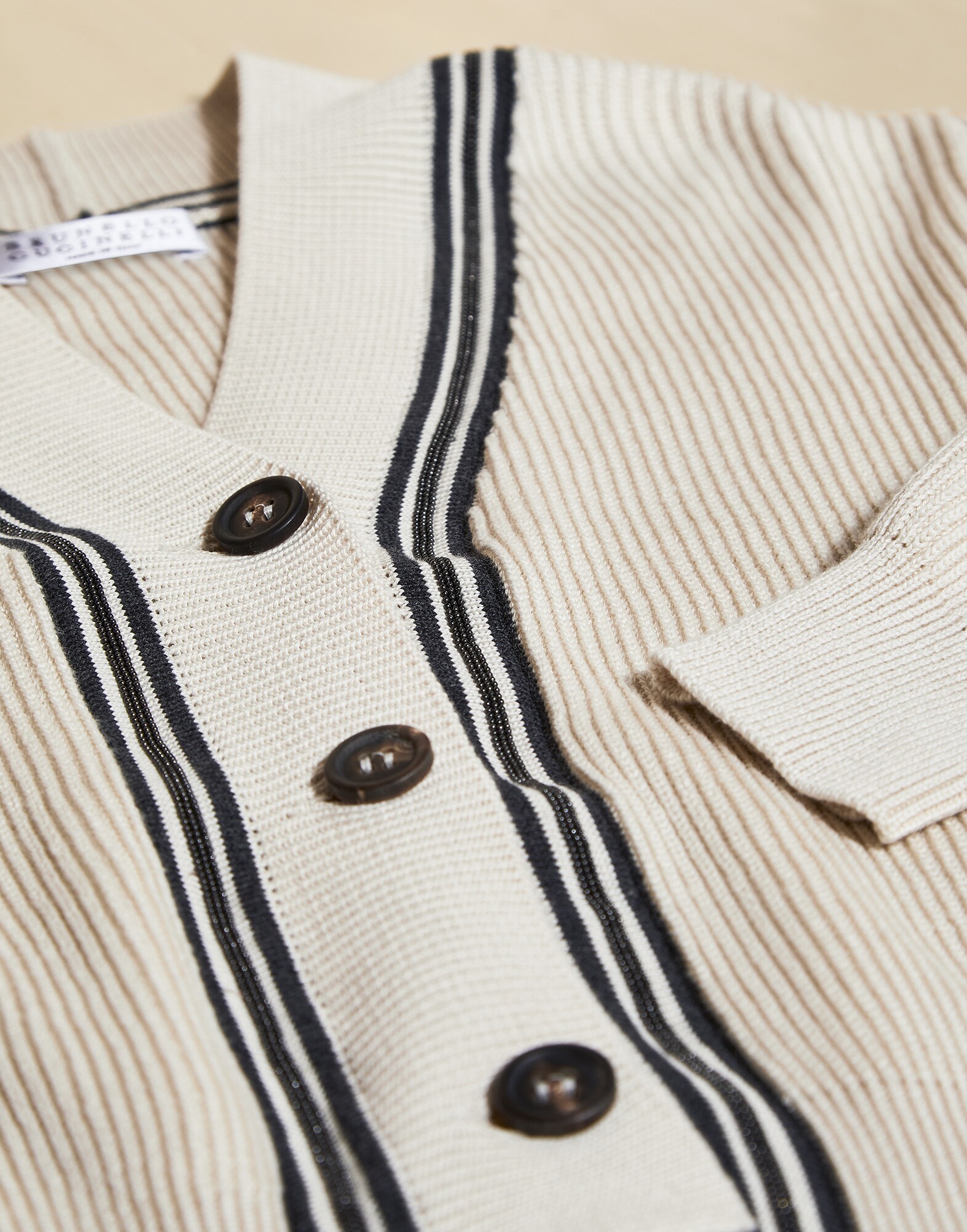 Cardigan - Detail view