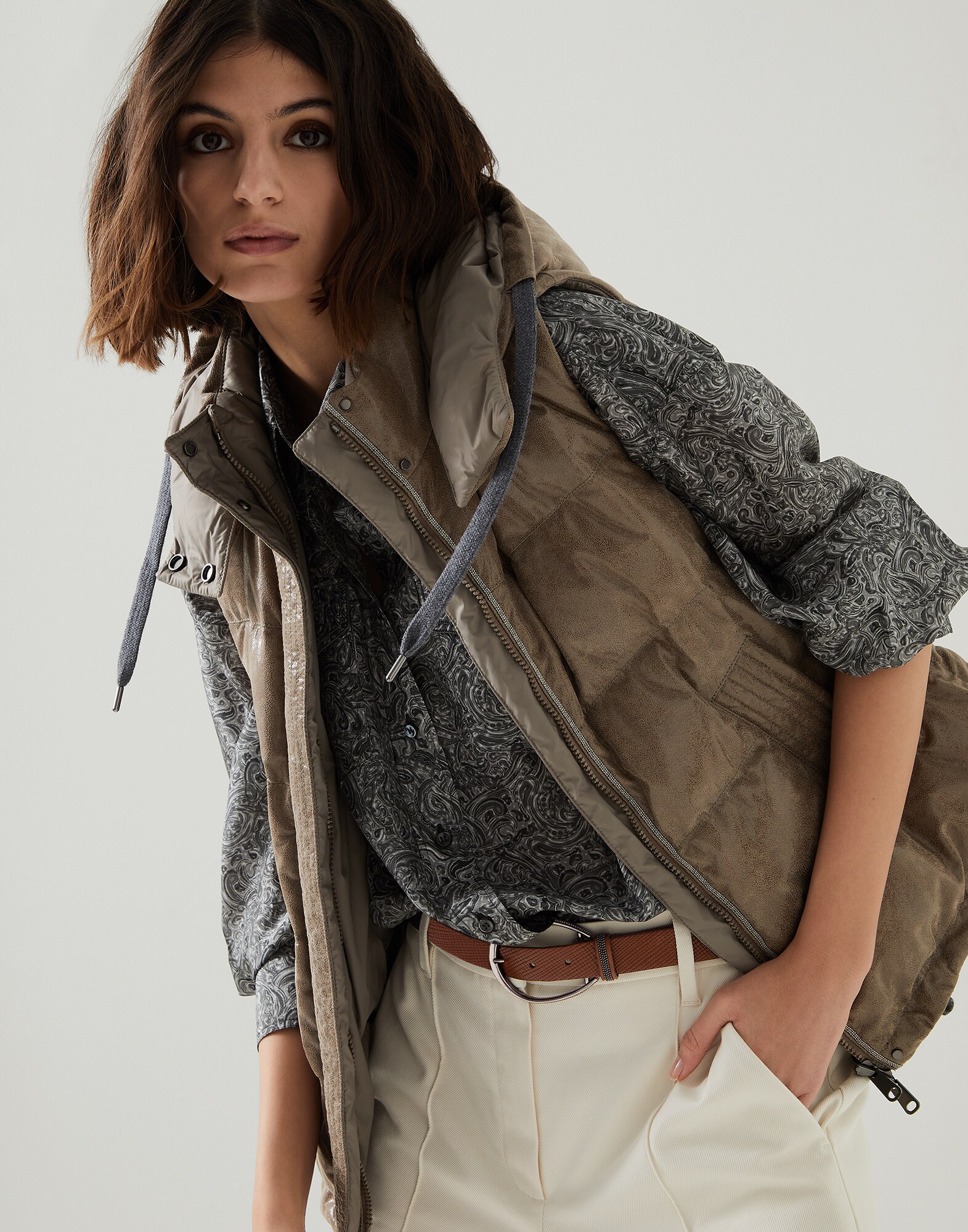 Belt - Editorial view