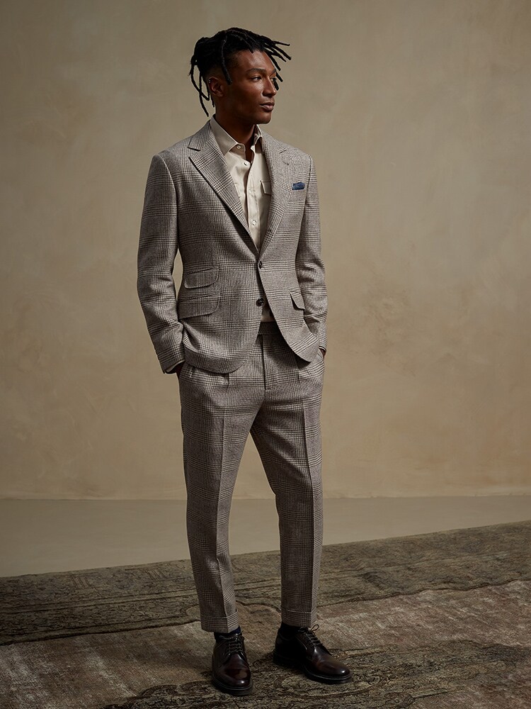 Pants - Editorial view
