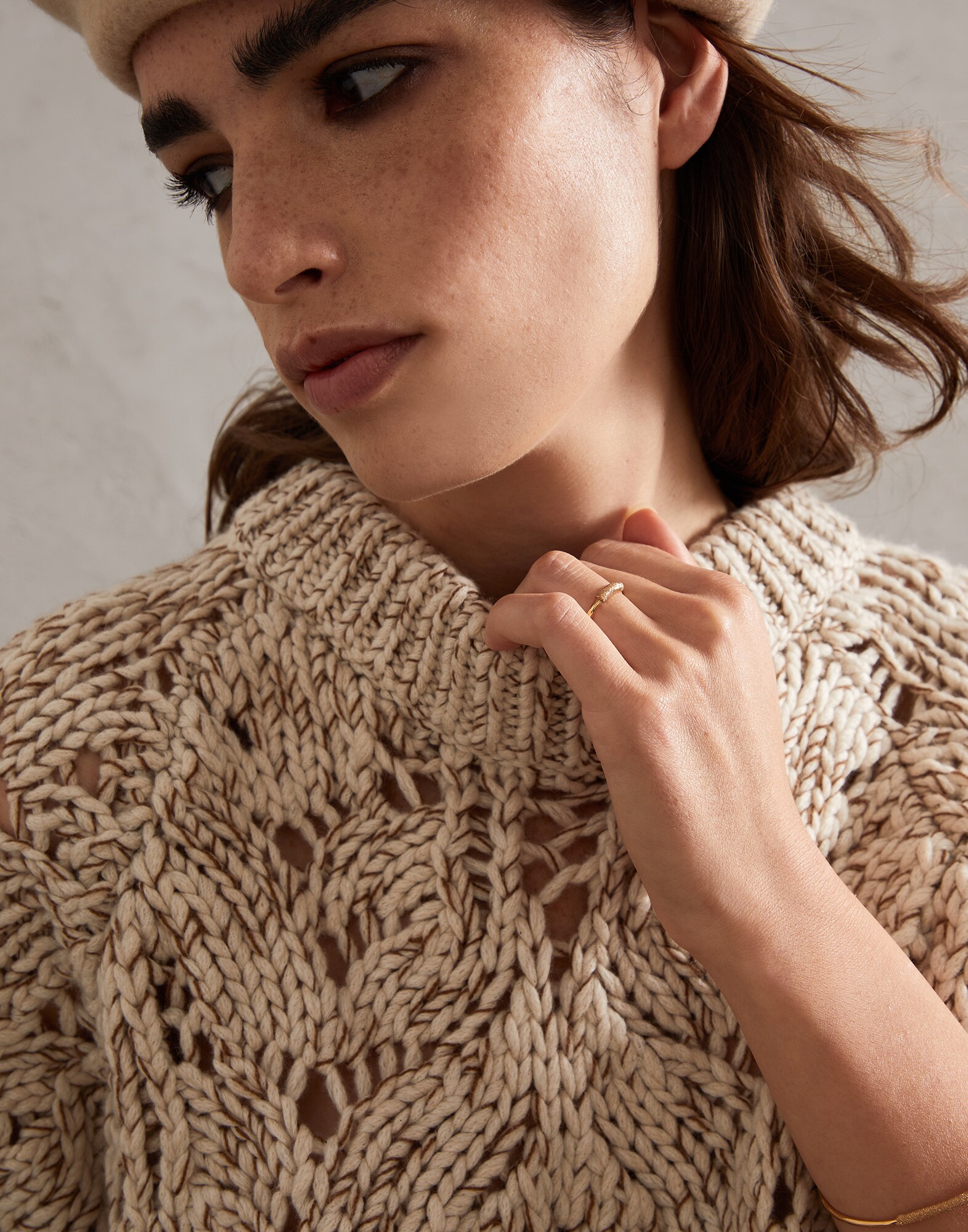 Anillo - Vista editorial