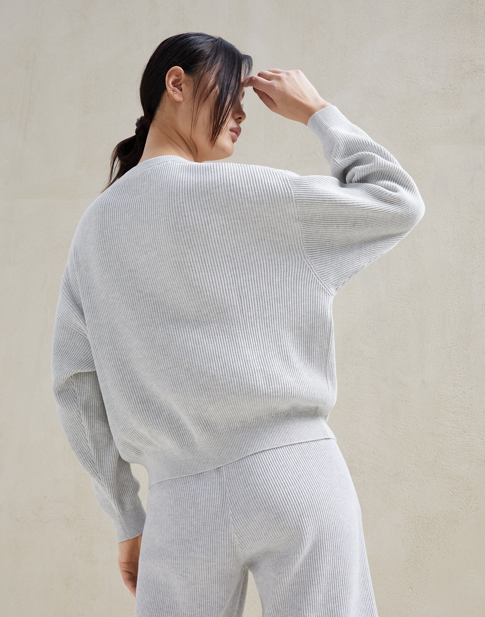 Sweatshirt - Back view