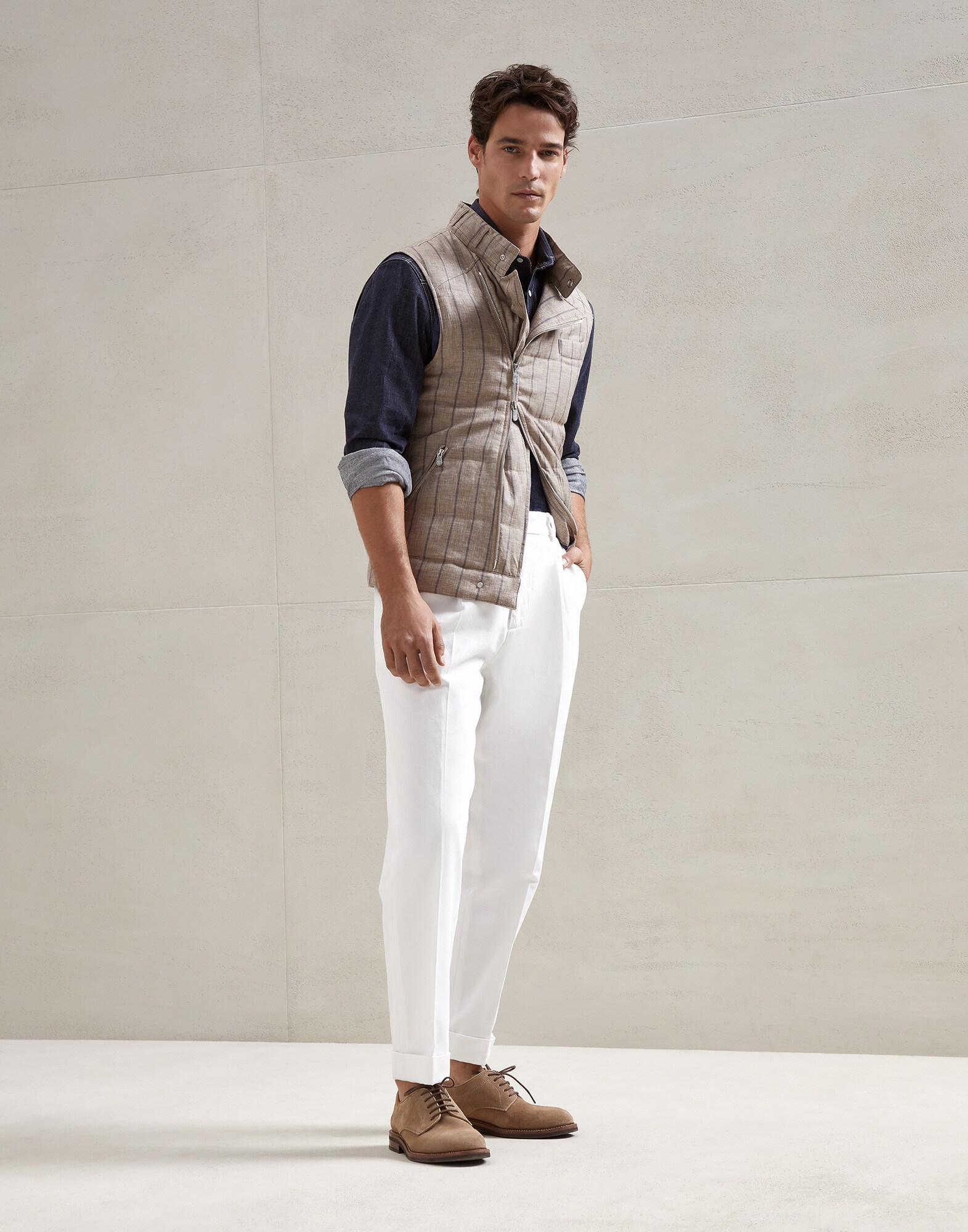 Leisure - Full look