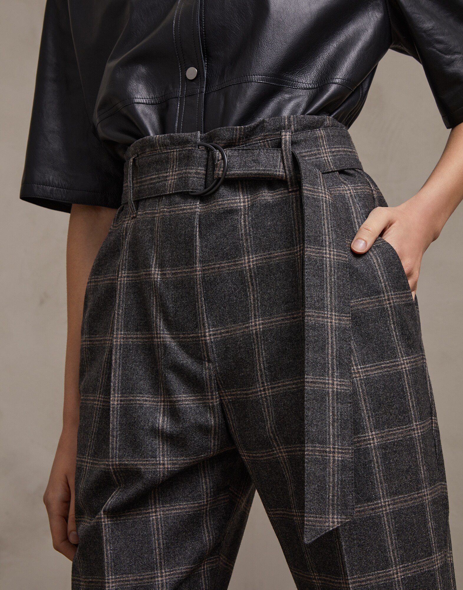 Trousers - Detail
