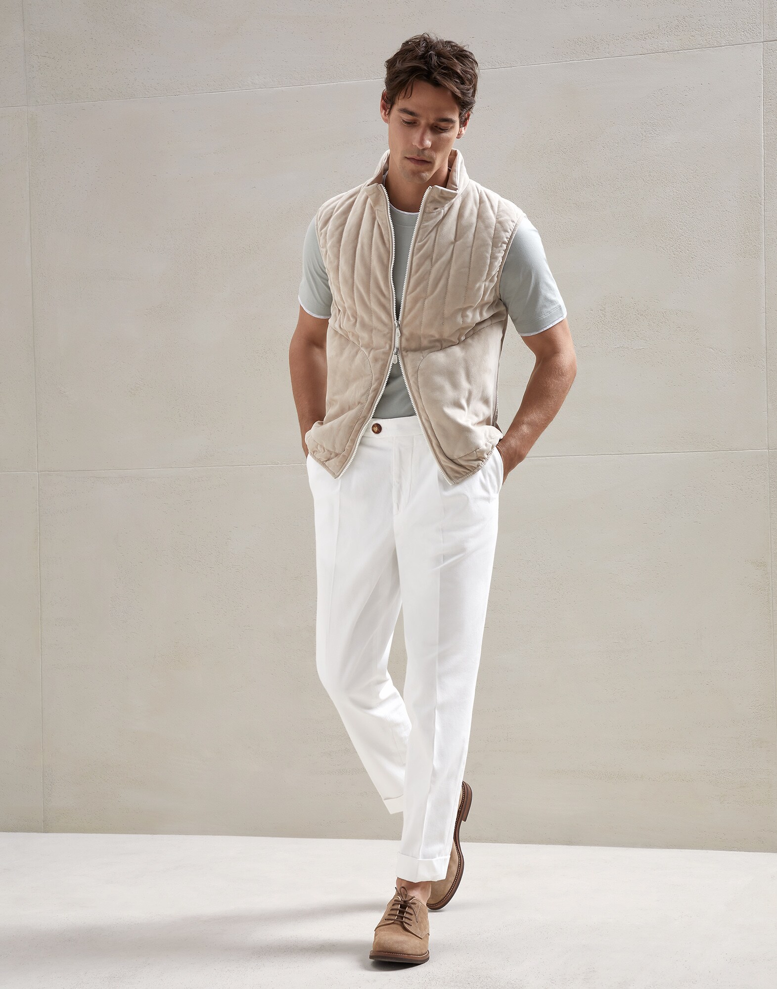 Leisure - Full look