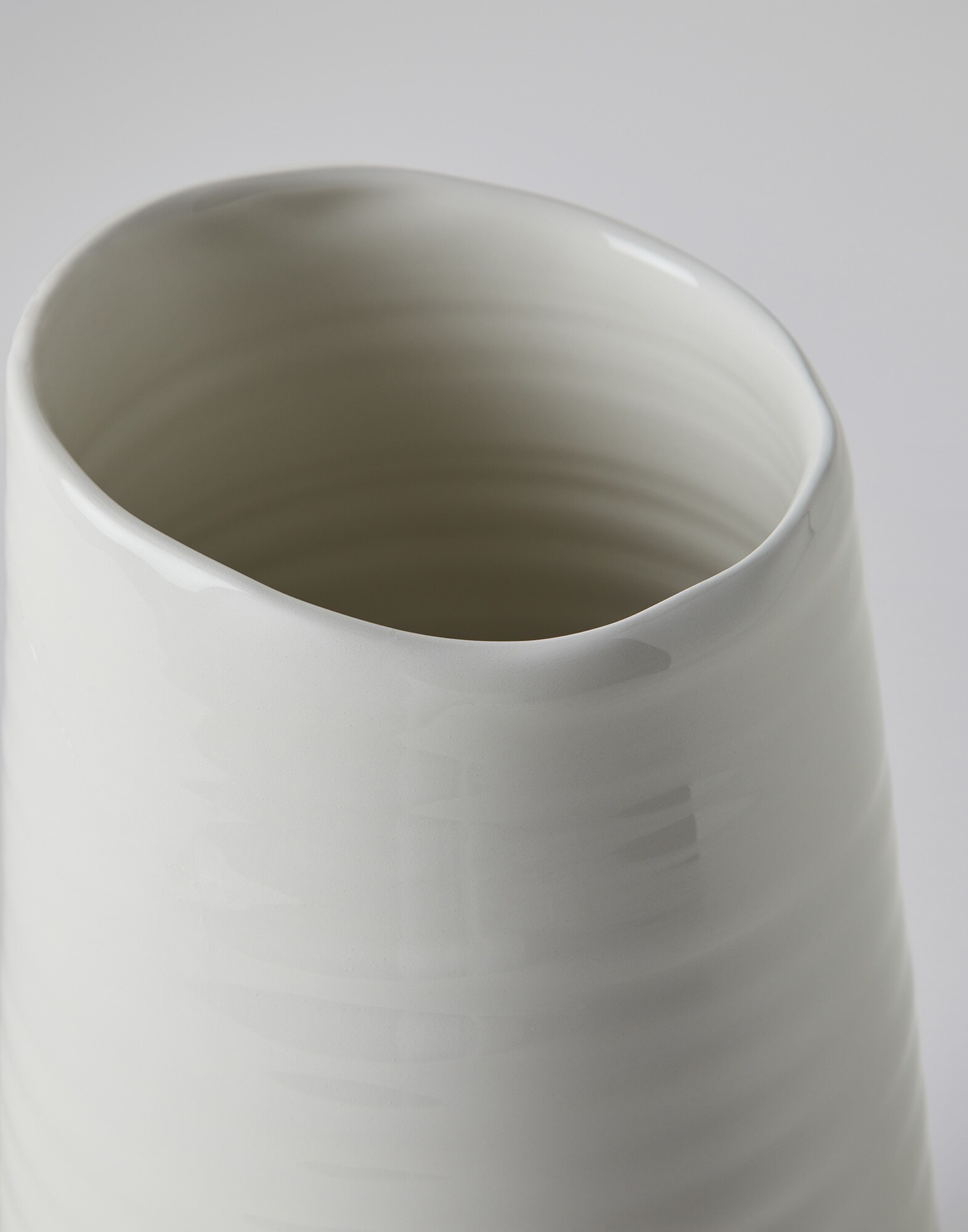 Vases - Detail view