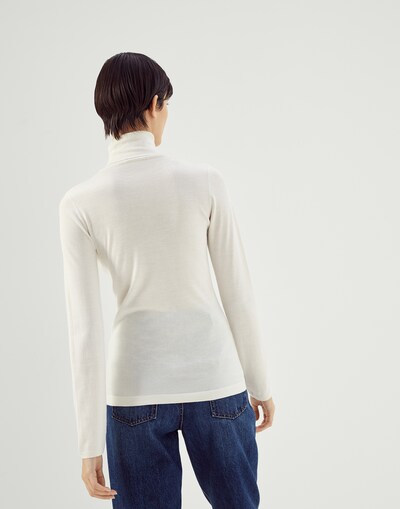 Turtleneck - Back view