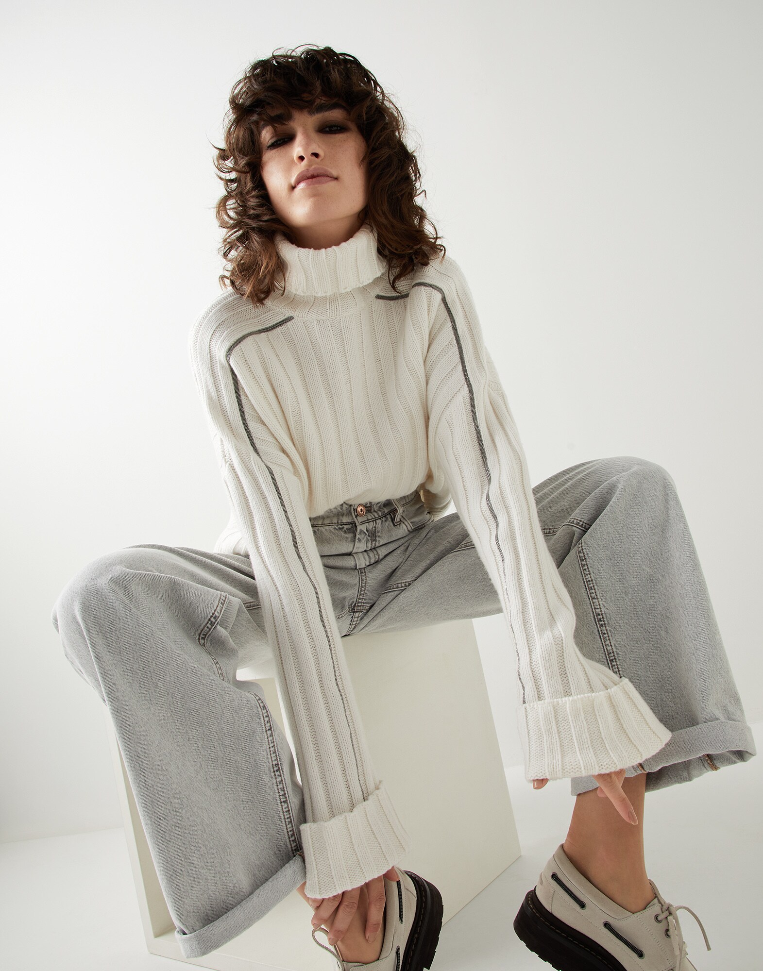 Cuello Alto - Vista editorial