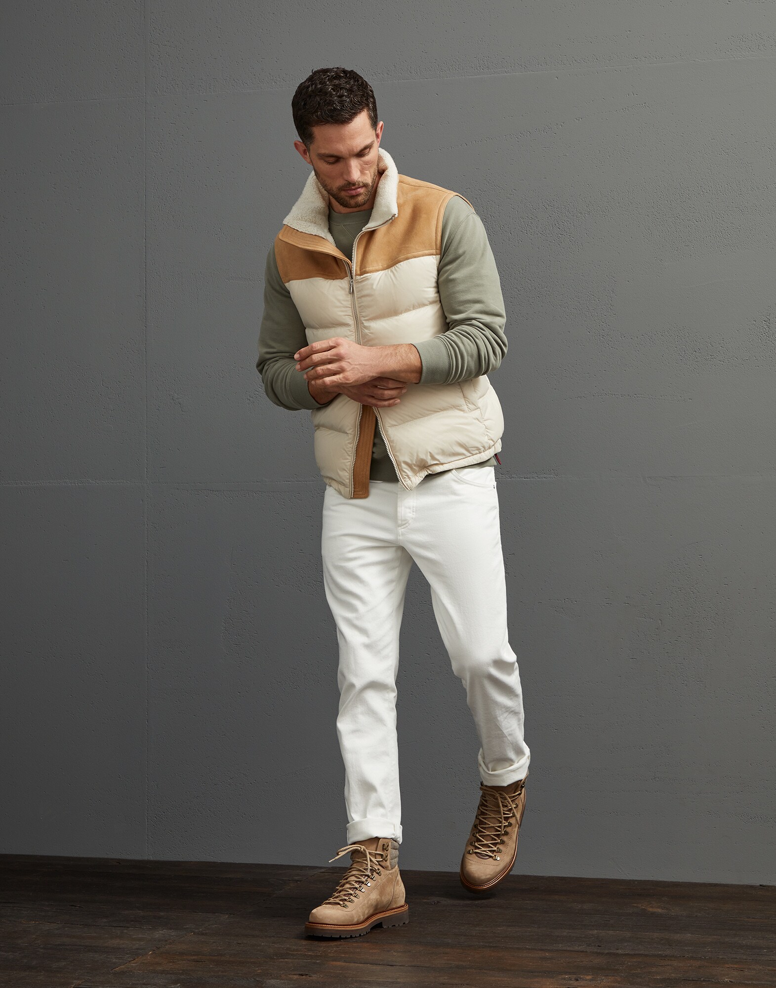 Sweatshirt - Full look