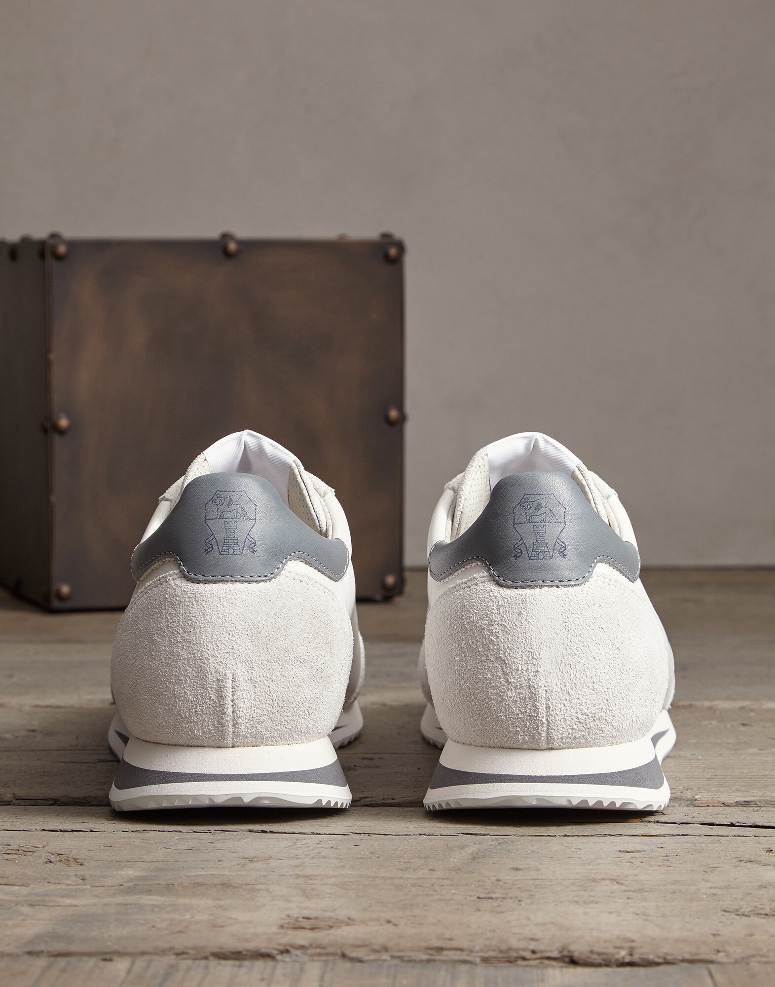 Sneakers - Back