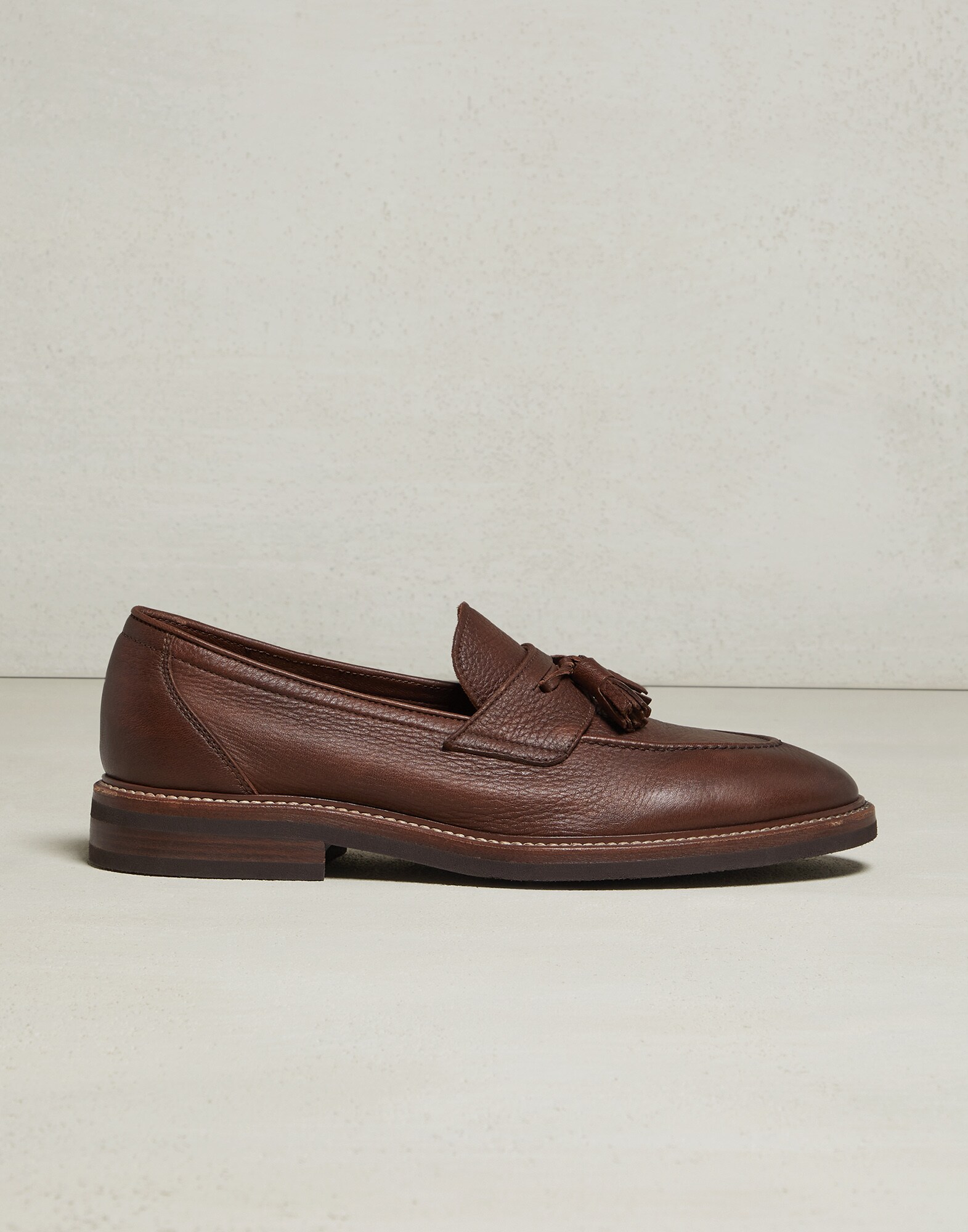 Tassel Loafers - Full look