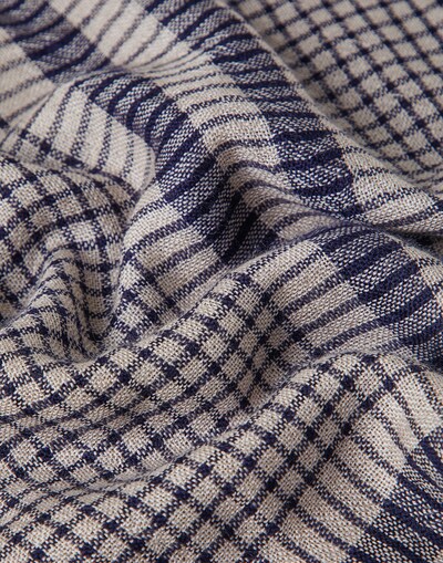 Patterned - Detail view