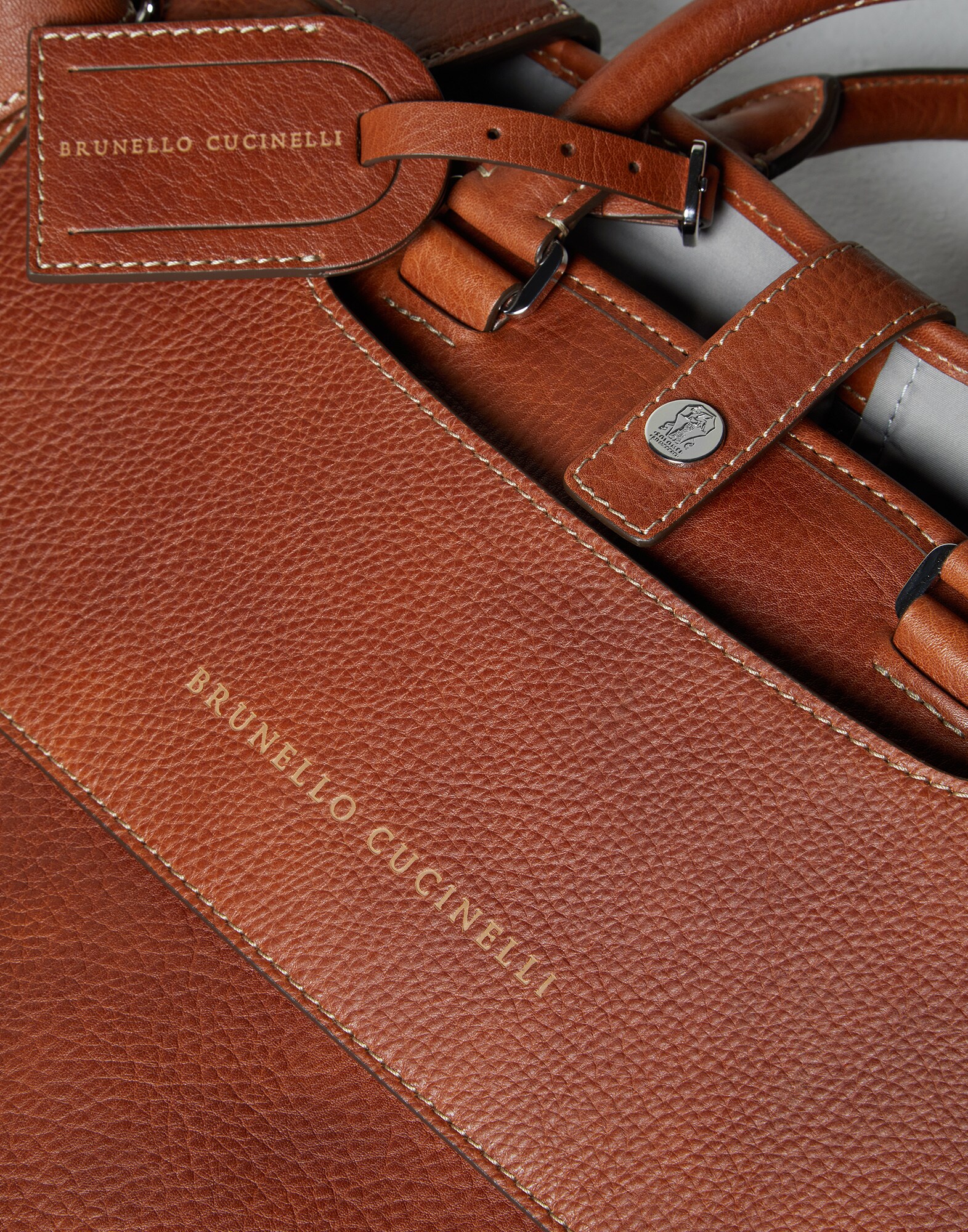 Suit Bag - Detail