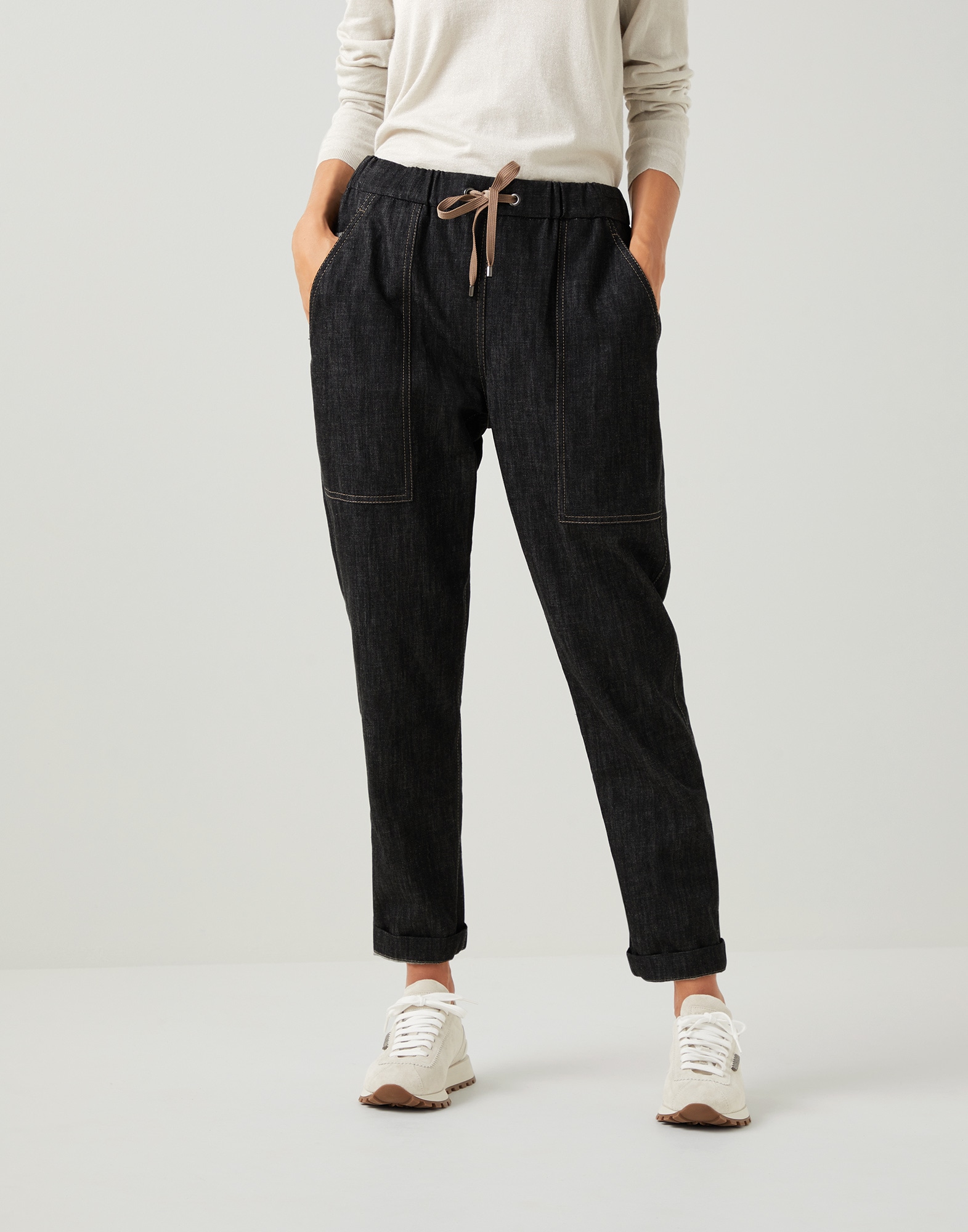 Women's jeans - Designer denim collection | Brunello Cucinelli
