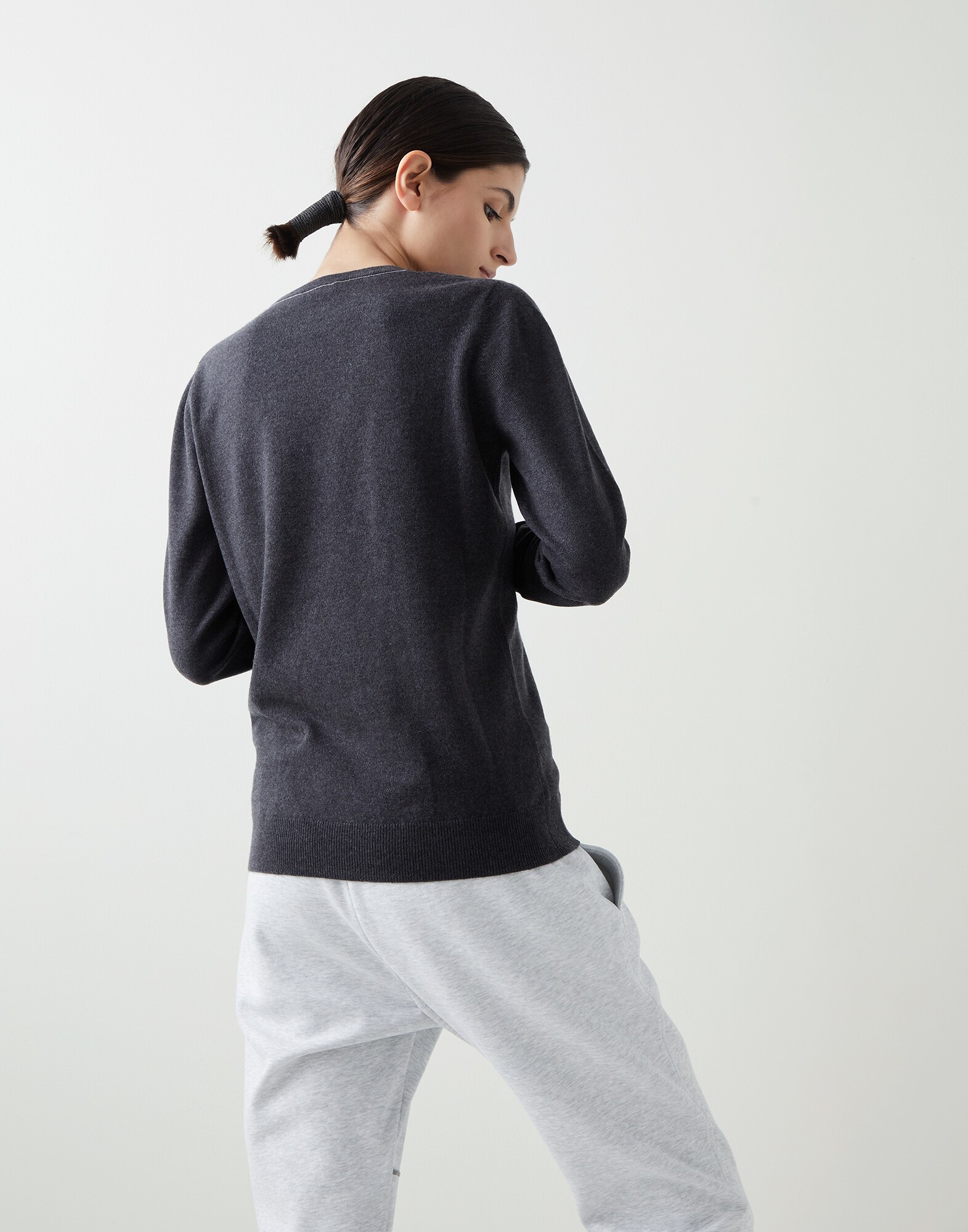 V-neck - Back view