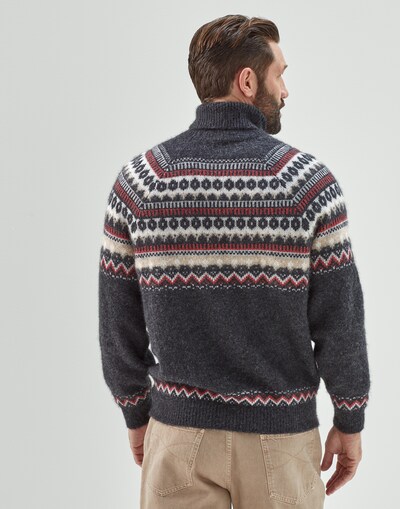 Turtleneck - Back view