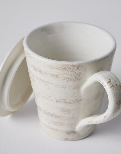 Ceramic Tableware - Detail view