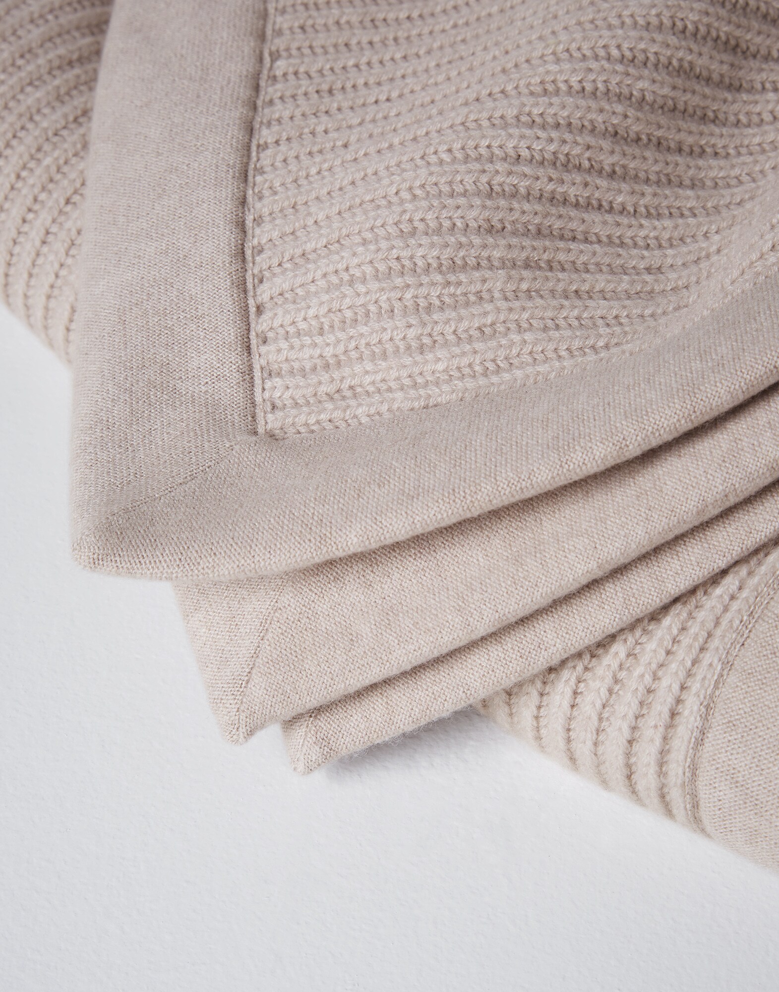 Blankets - Detail