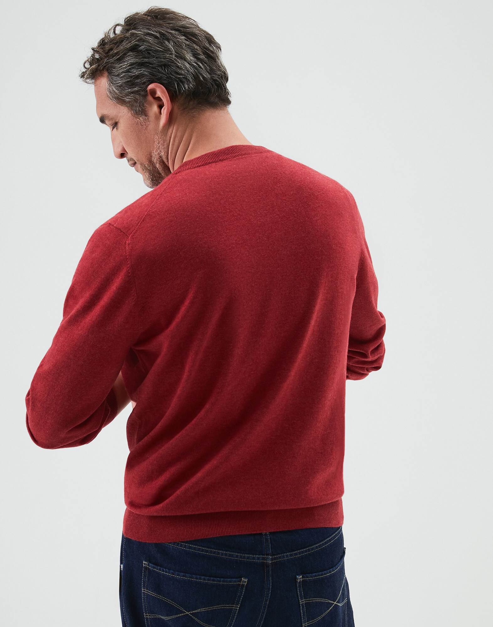 Pullover mit Rundhalsausschnitt - Rückansicht