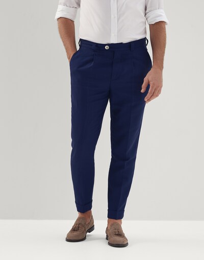 Leisure fit trousers with pleats Night Man -
                        Brunello Cucinelli
                    