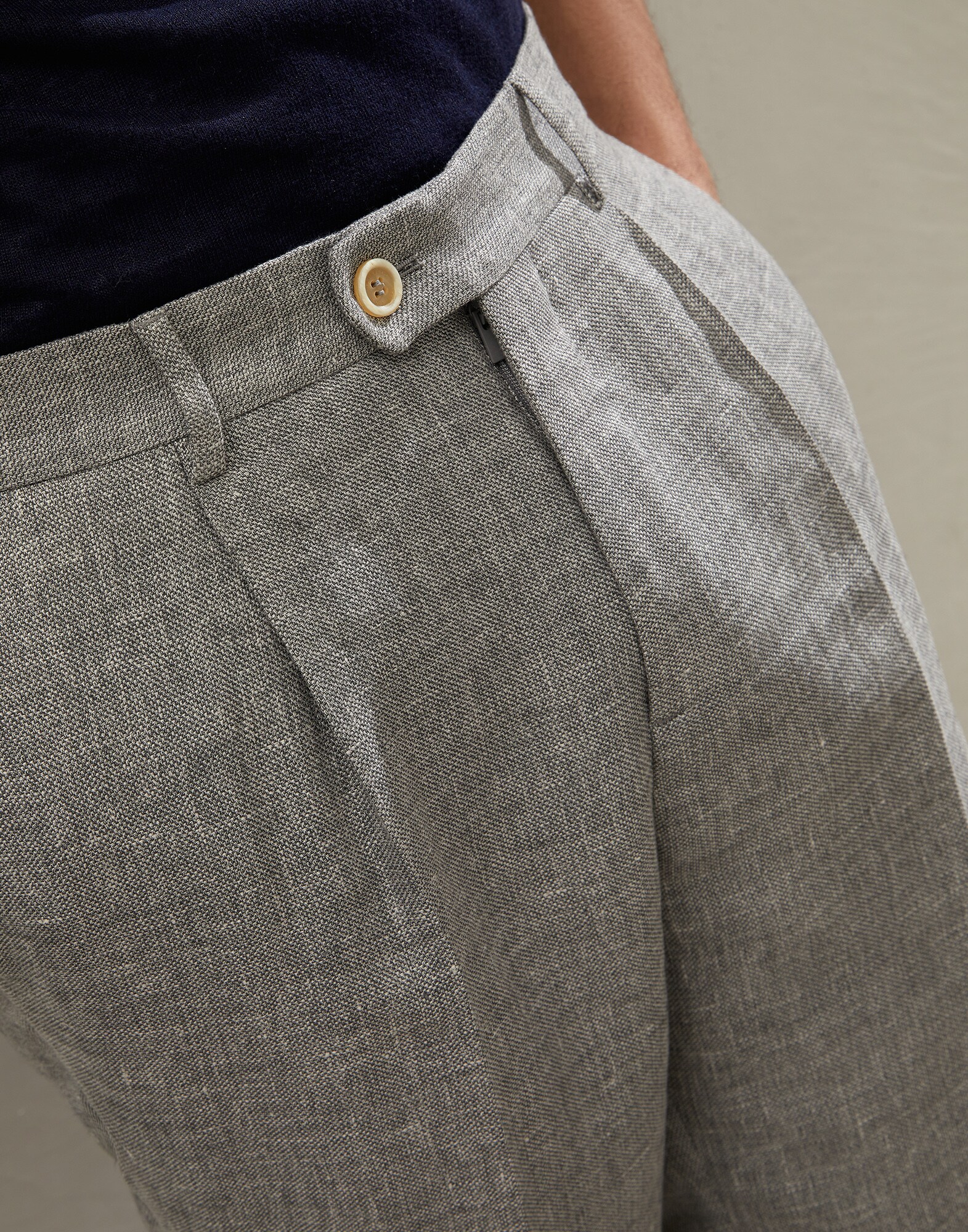 Trousers - Detail