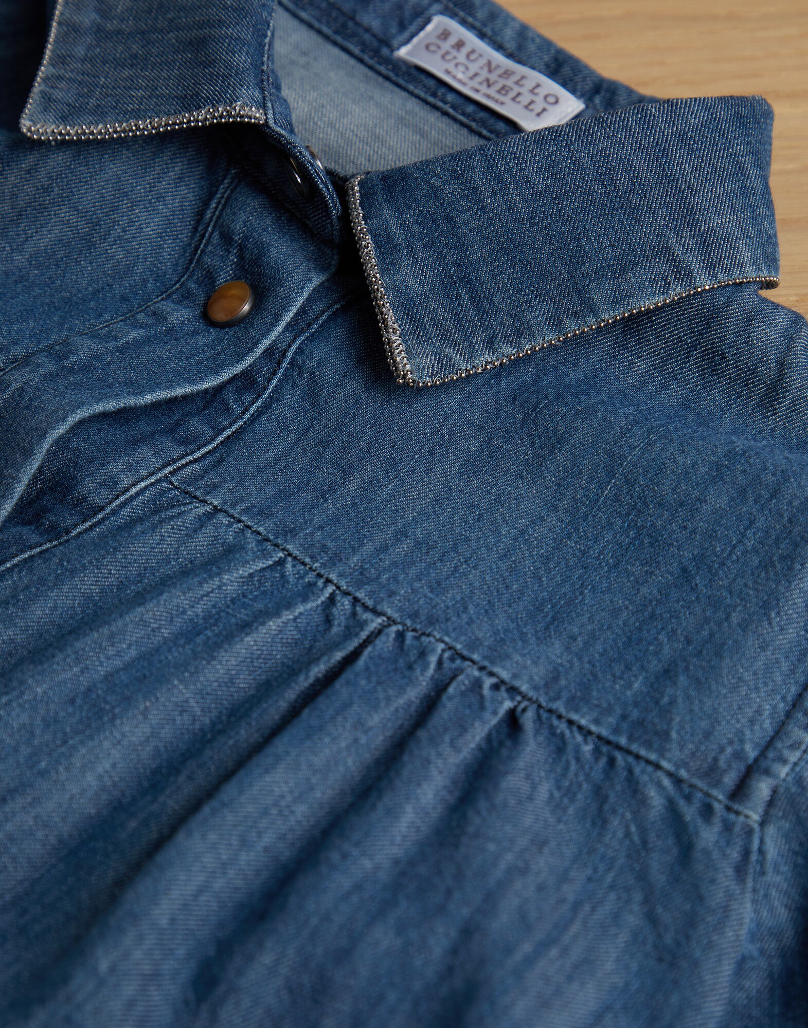Shirt - Detail view