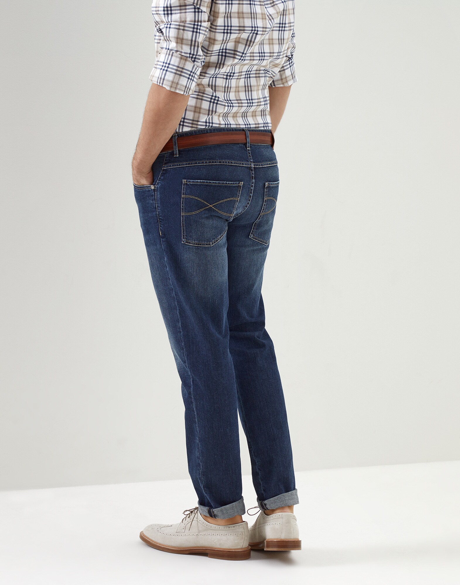 Slim - Back view