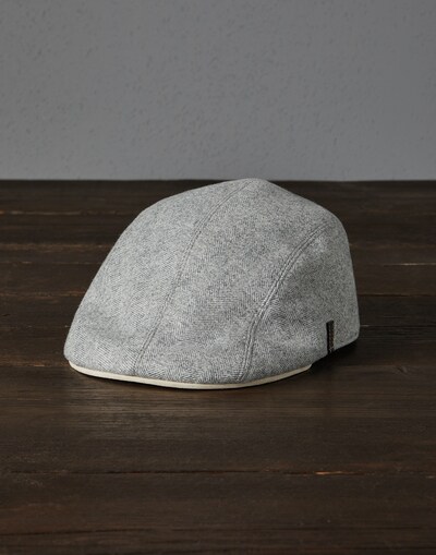 Chapeaux et Casquettes - Vue frontale