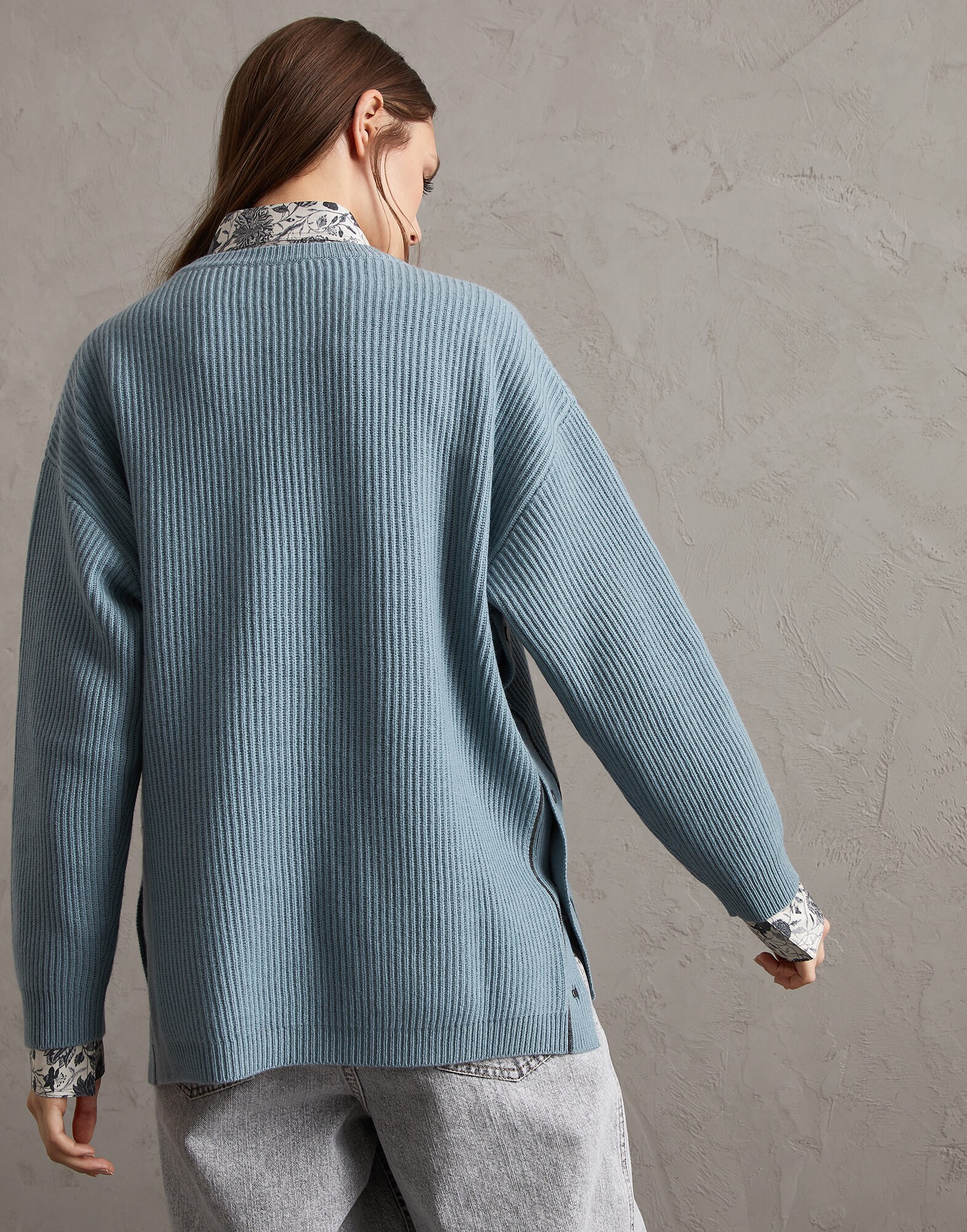 Crewneck - Back view