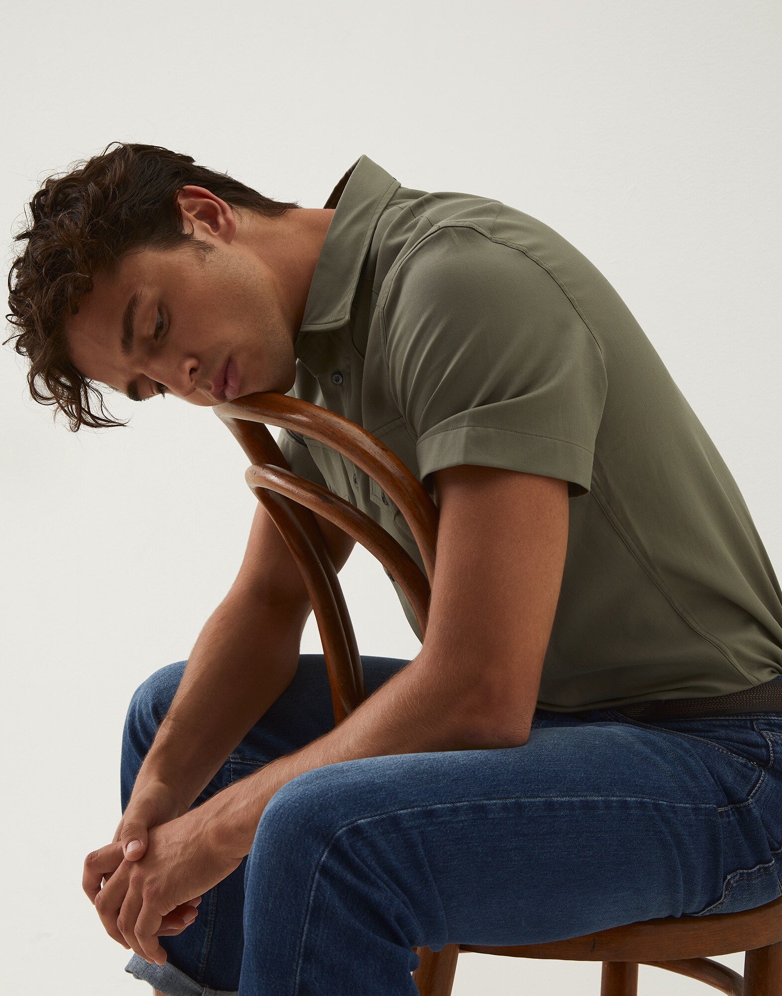 Camisa de Manga Corta - Editorial