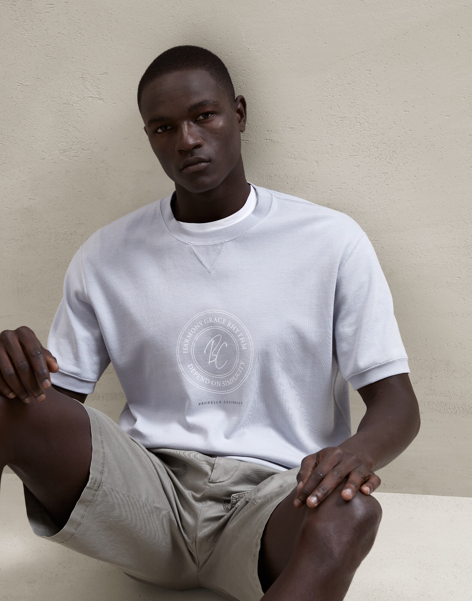 Camiseta de Manga Corta - Vista editorial