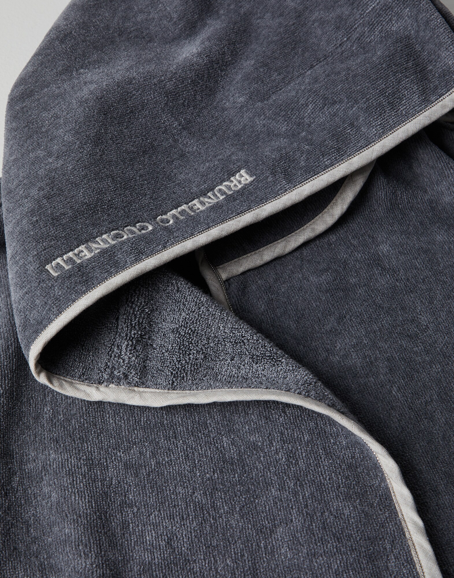 Bathrobes - Detail view