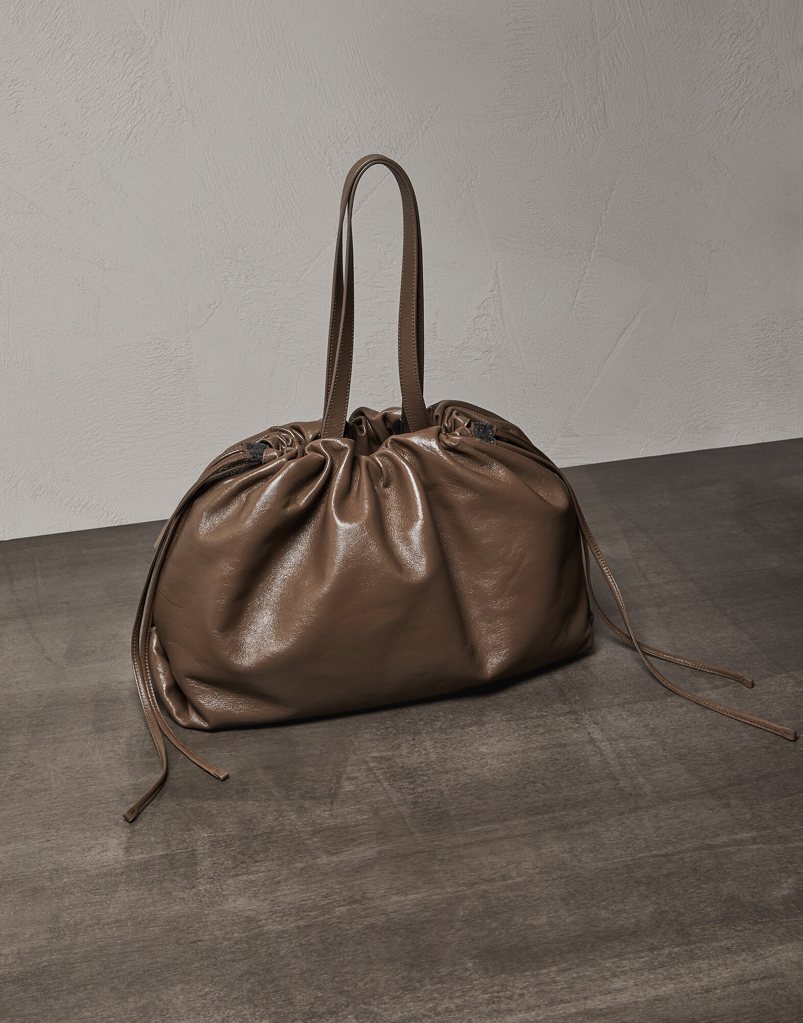 Shopper - Back view