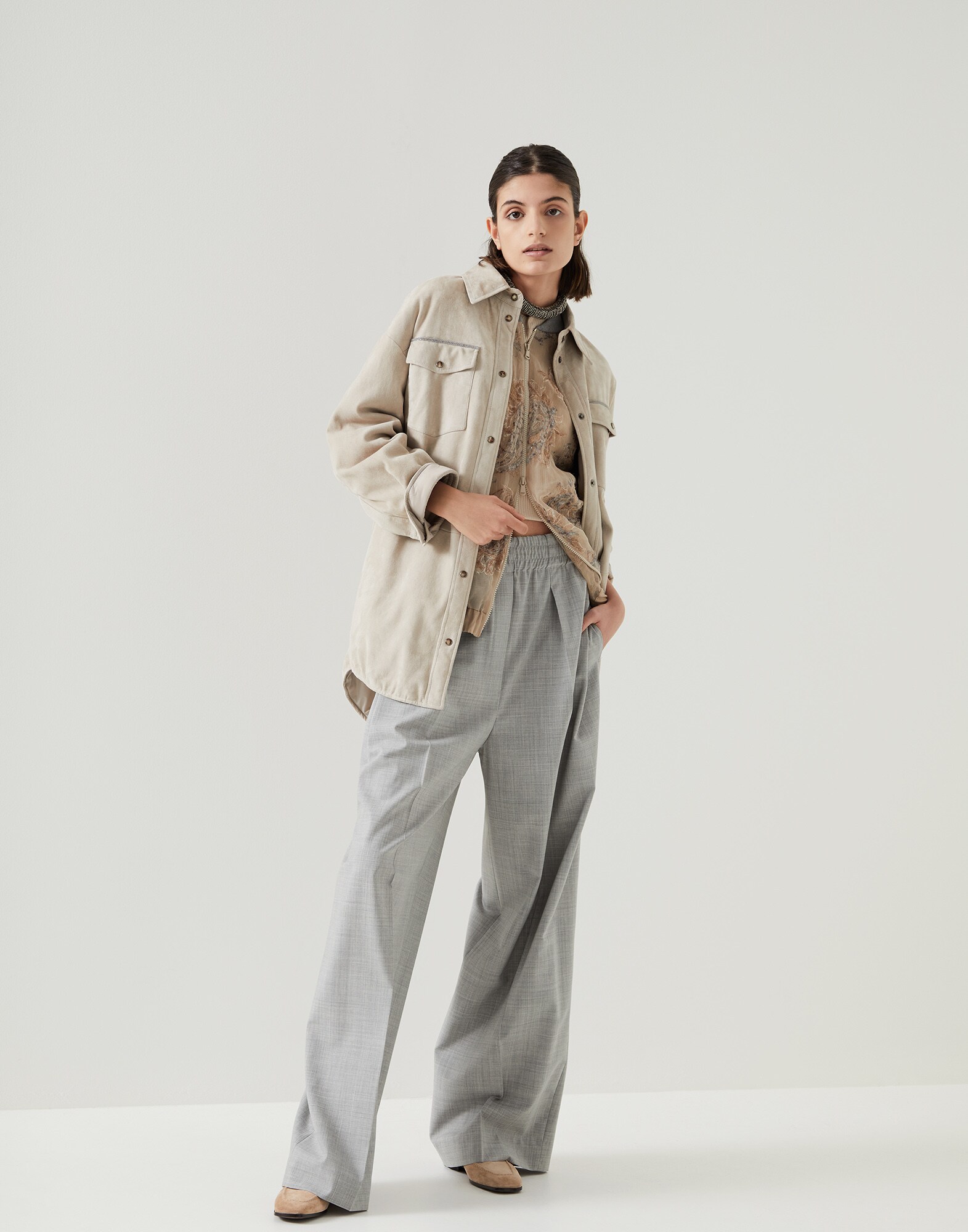 212WOUTFITEXTRAMAYC05 image number 0