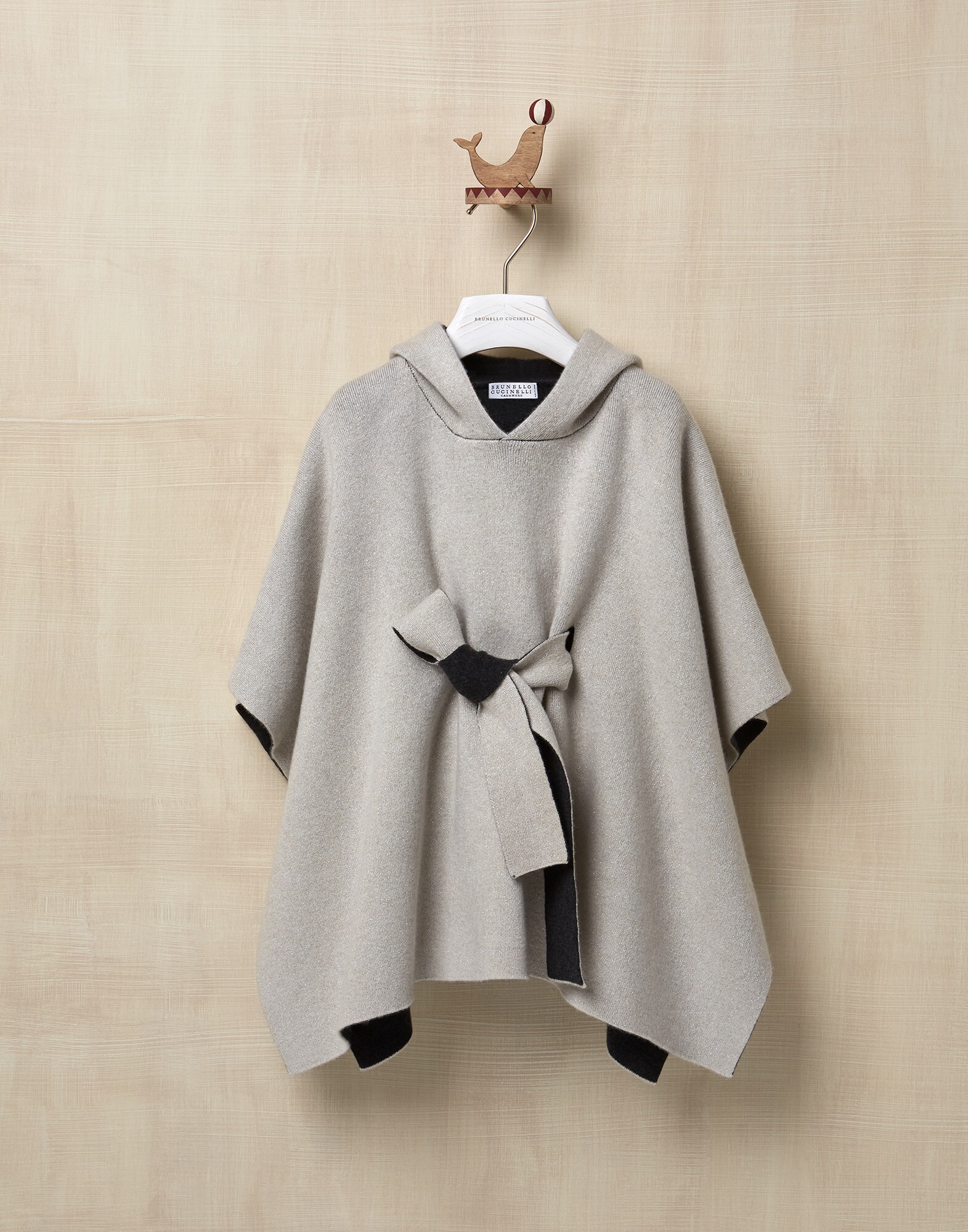 Knit cape