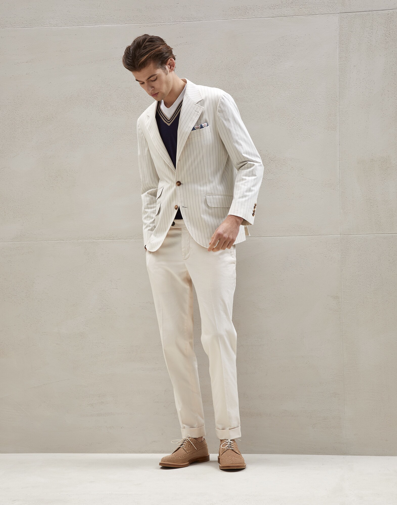 Col V - Vue tenue complète