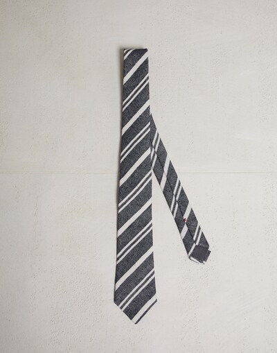 Tie - Front view