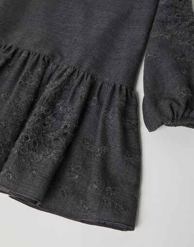 Dress - Detail view