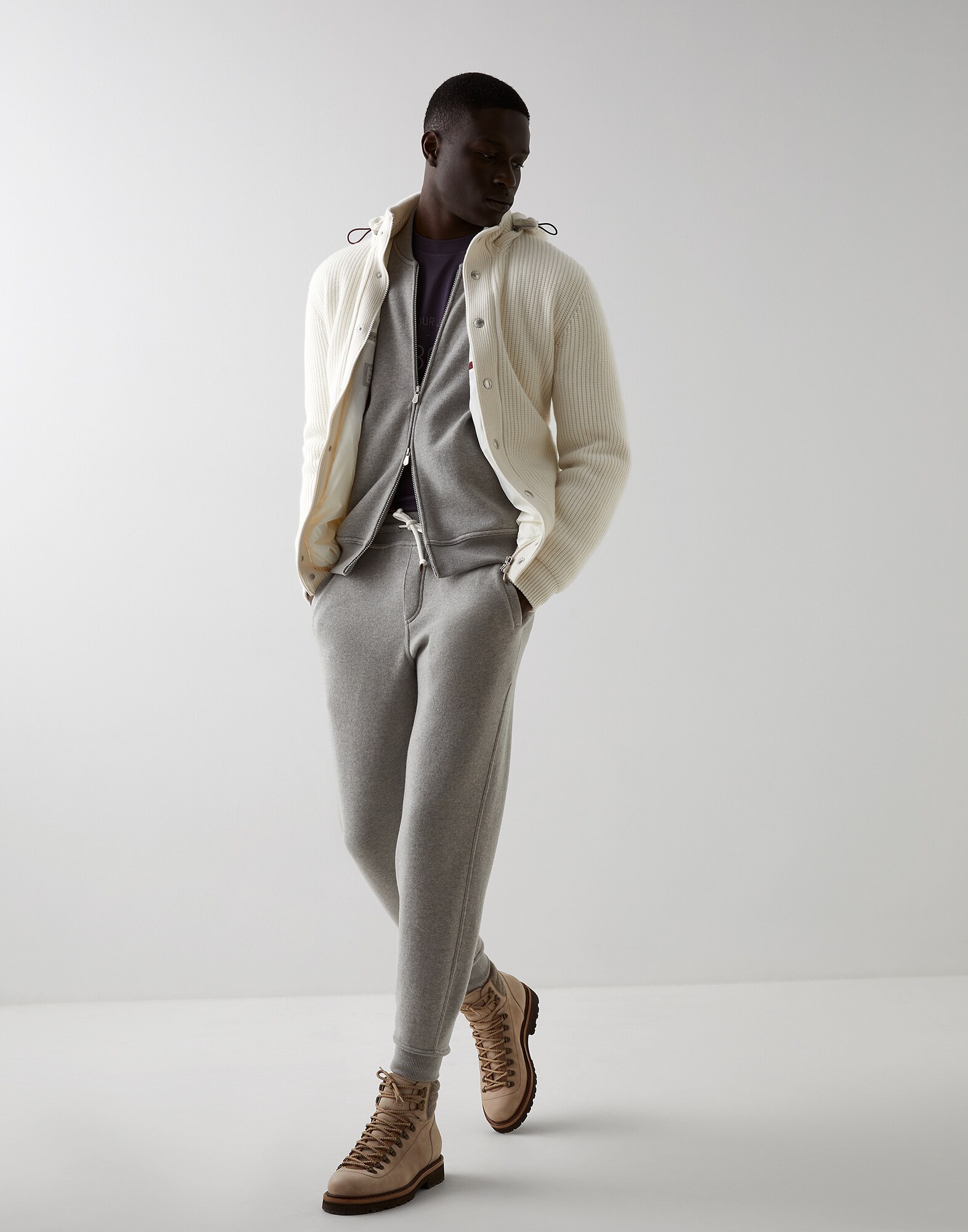 Sweatpants - Full look
