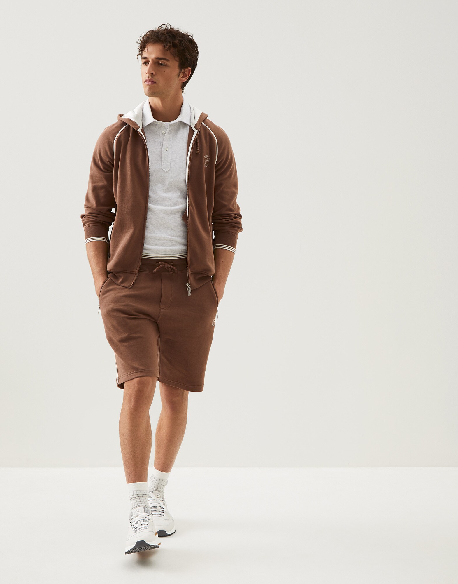 Bermuda Shorts - Full look
