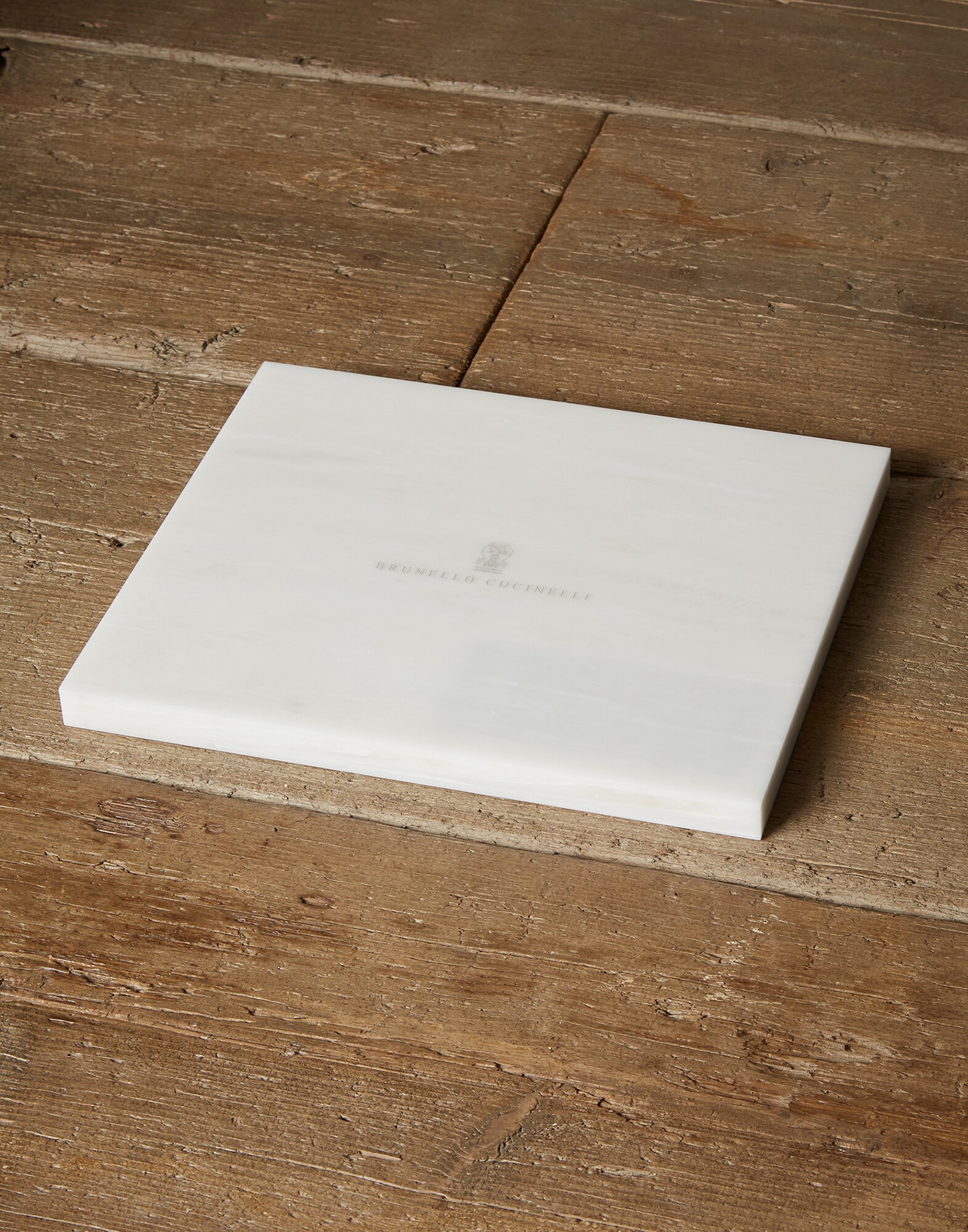 Kitchen Utensils White Lifestyle 1 - Brunello Cucinelli