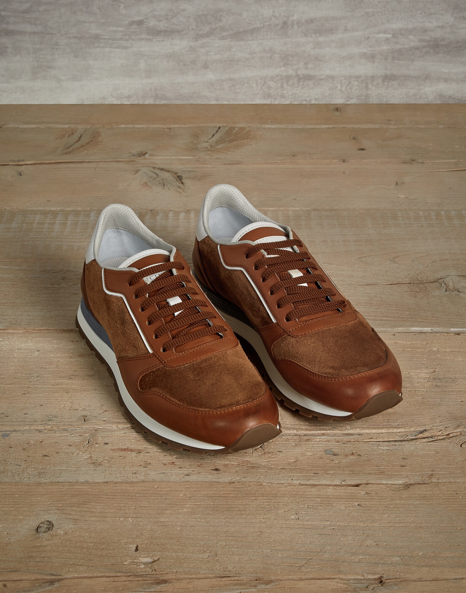 Runners - Front view