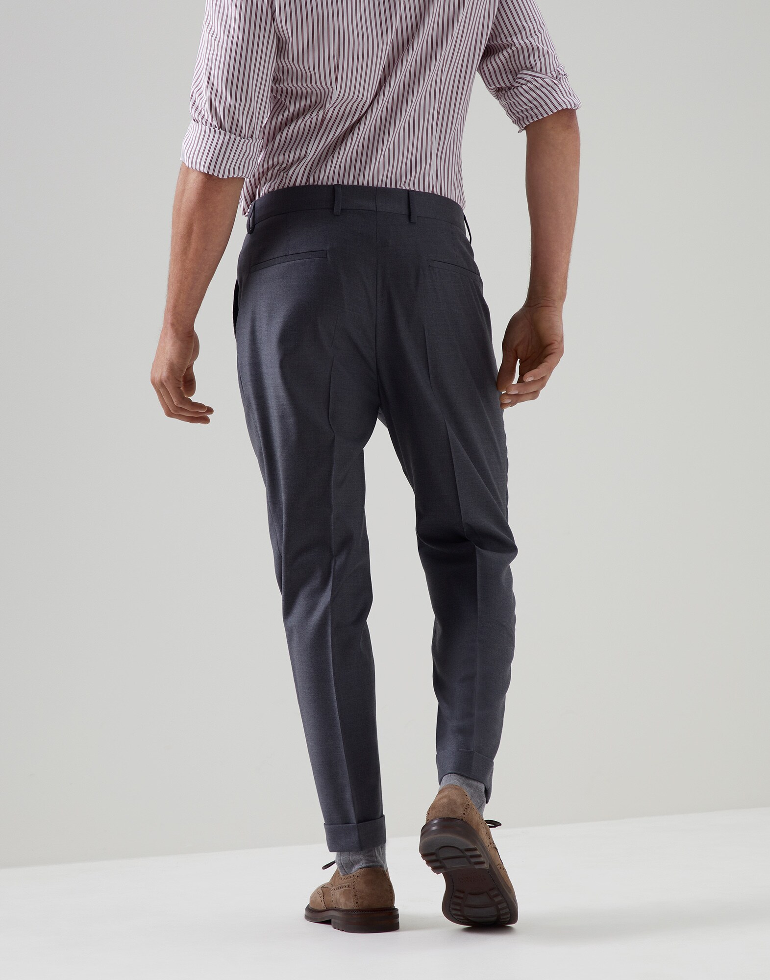 Pleated - Back view