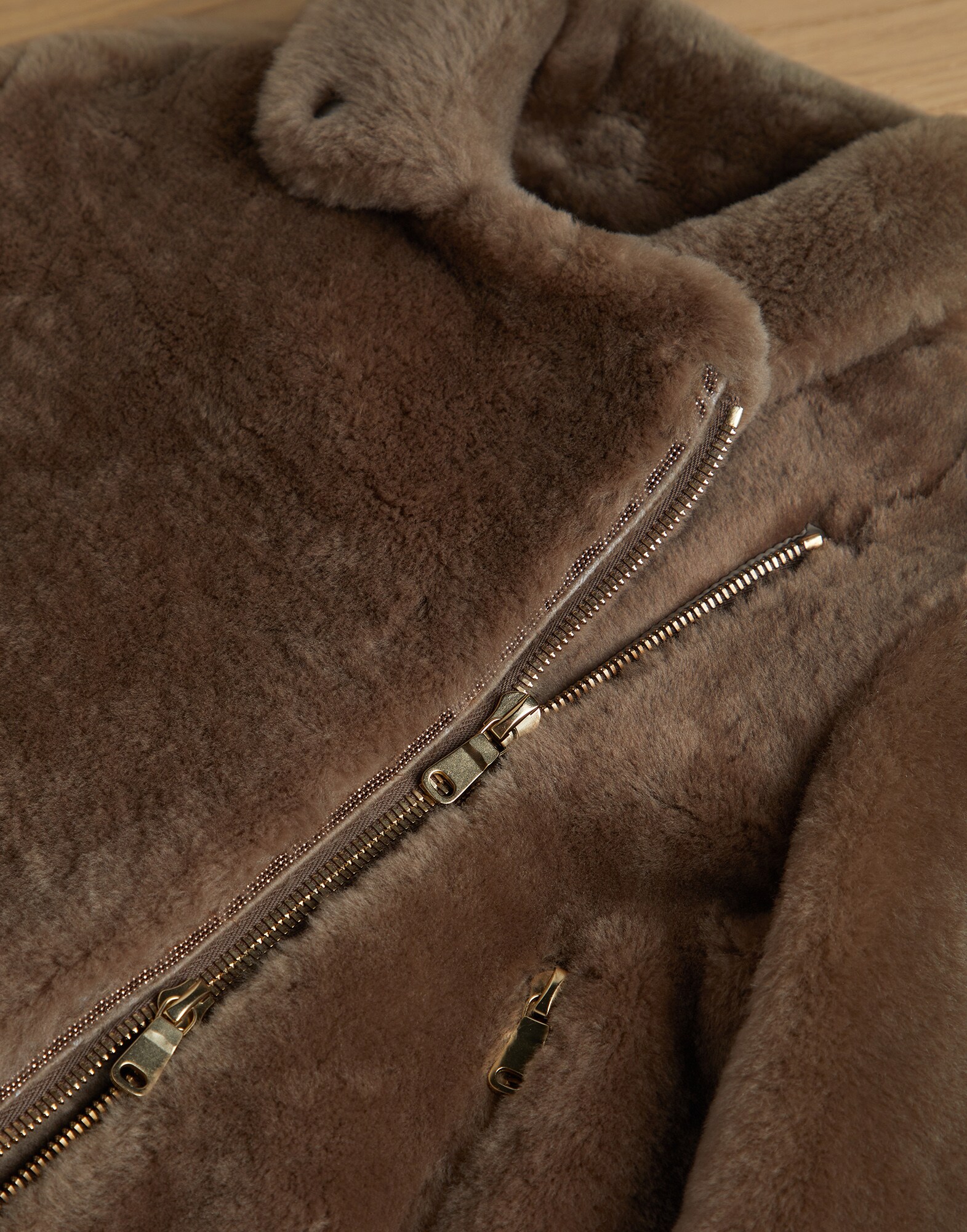 Leather - Detail view