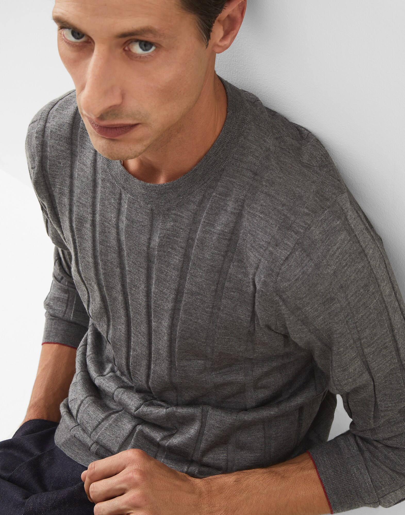 Pullover mit Rundhalsausschnitt Dunkelgrau Herren 0 - Brunello Cucinelli